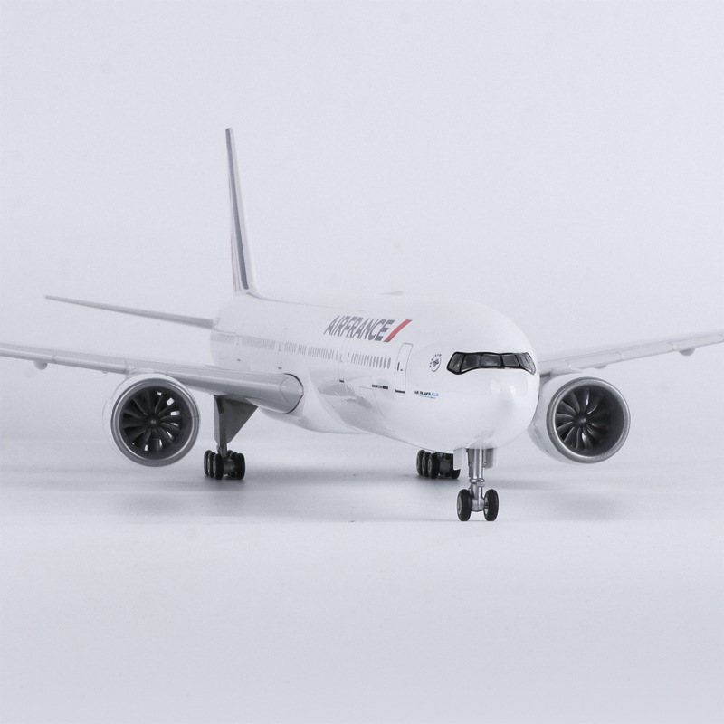 1/150 Large Scale Plane 47cm F - đánh giá và giá Model Kit Resin