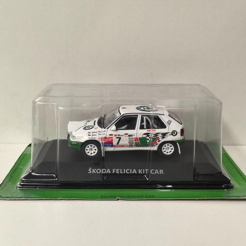 Diecast IXO 1:43 Scale SKODA F - đánh giá và giá Model Kit Cars